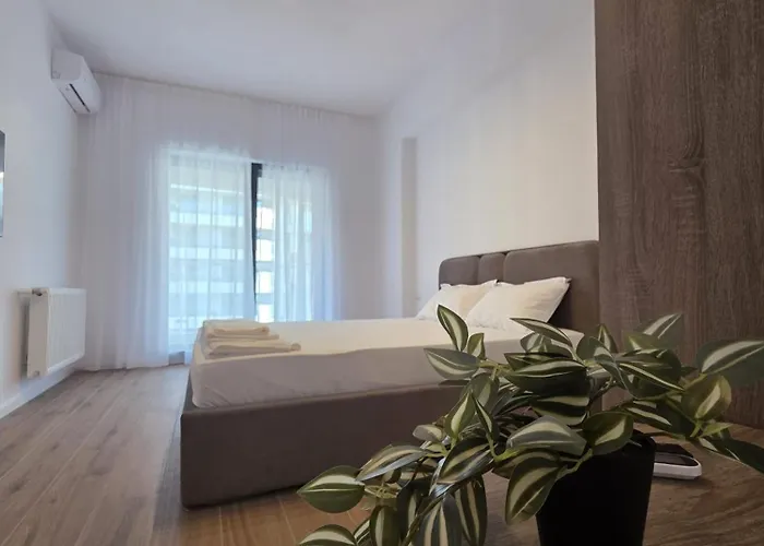 Joy Casa Del Mar C2-63 马马亚